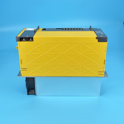 Сервопривод FANUC A06B-6112-H026#H550 E Fanuc aiSP 26